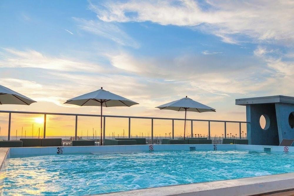 Pet Friendly Shade Hotel Redondo Beach