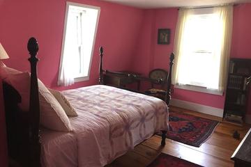 Pet Friendly Hotels In Chicopee Ma Bringfido