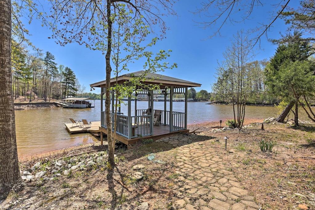 Pet Friendly Pet-Friendly Wedowee Home with Hot Tub & Dock