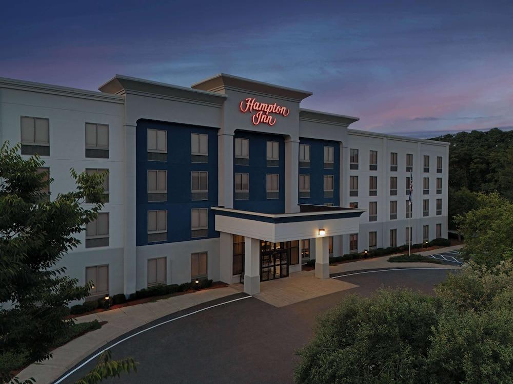 Pet Friendly Hampton Inn Haverhill