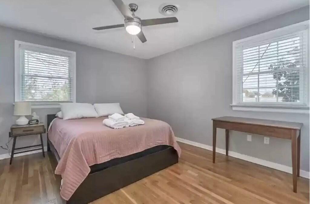 Fully Fenced Split Level 3/1 House in Richmond Pet Policy