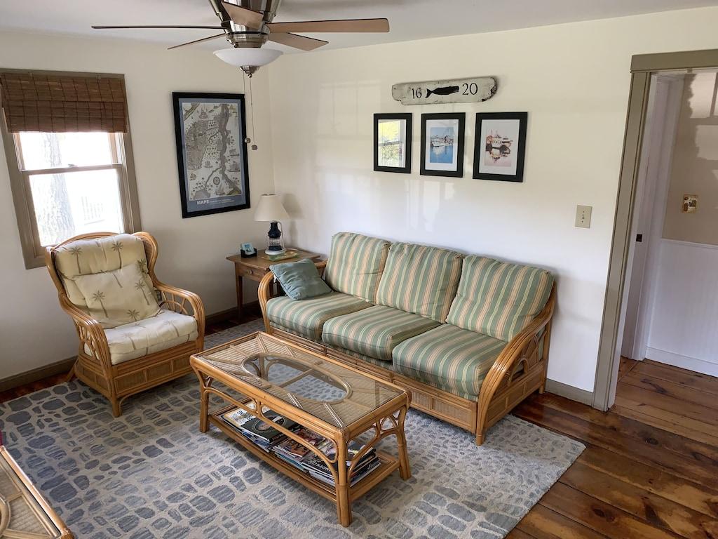 Manomet Beach House Pet Policy