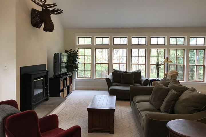 Pet Friendly Private & Peaceful Close to West Chester