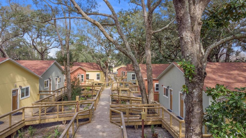 Pet Friendly Vacation Rentals in Fernandina Beach, FL BringFido