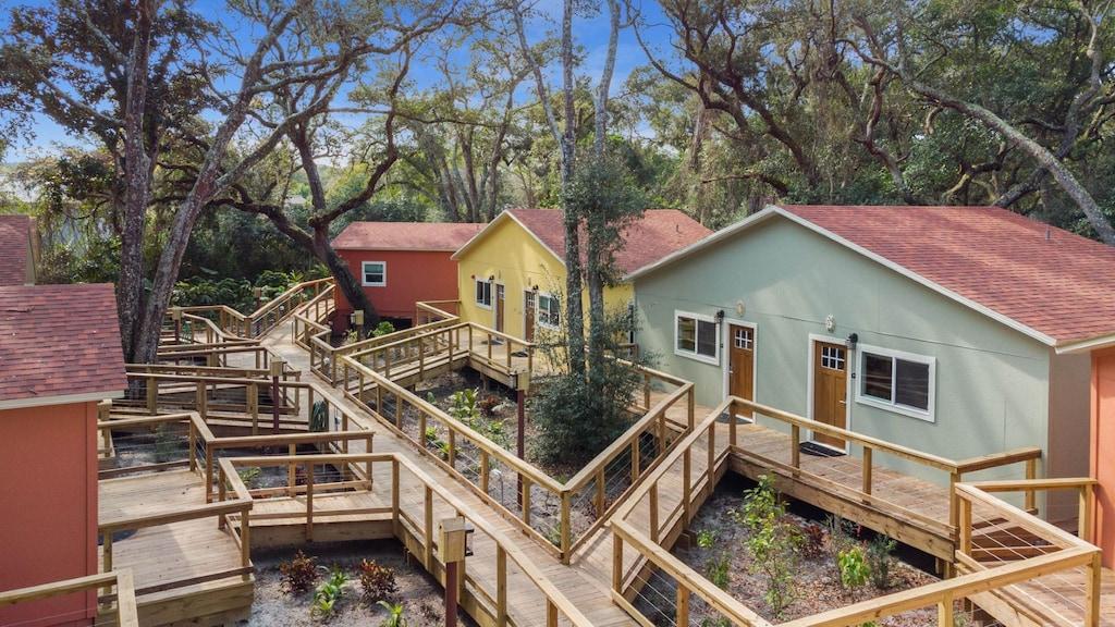 Pet Friendly Sea Cottages of Amelia