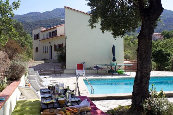 Pet Friendly Large Villa with Pool on the Canigou Mountain