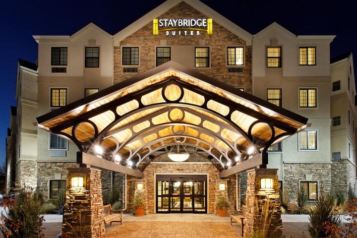 Pet Friendly Staybridge Suites - Pittsburgh-Cranberry Township an IHG Hotel