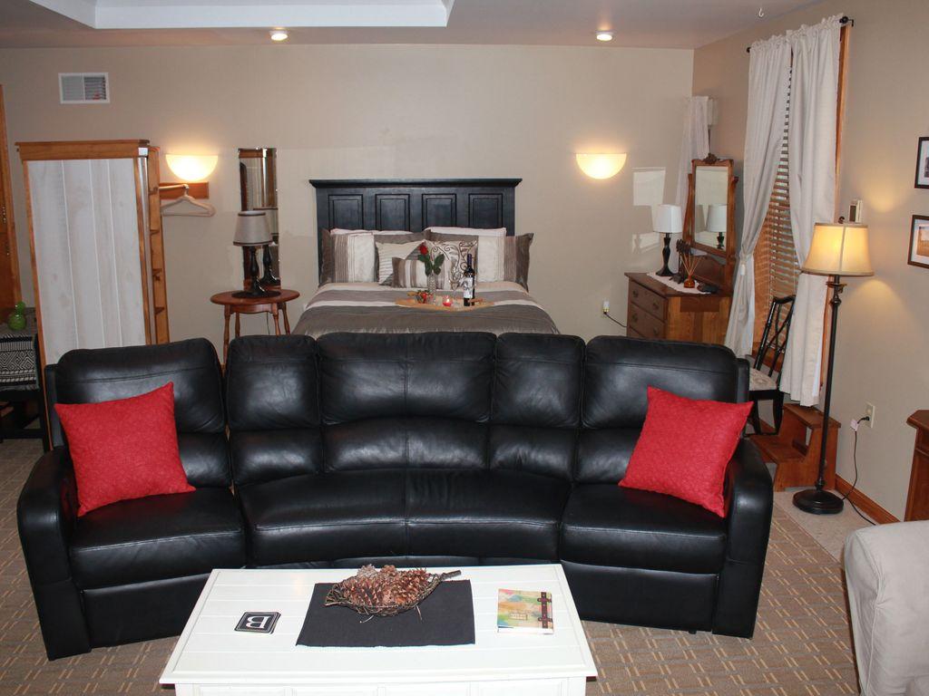 VRBO Lewisburg Pet Policy