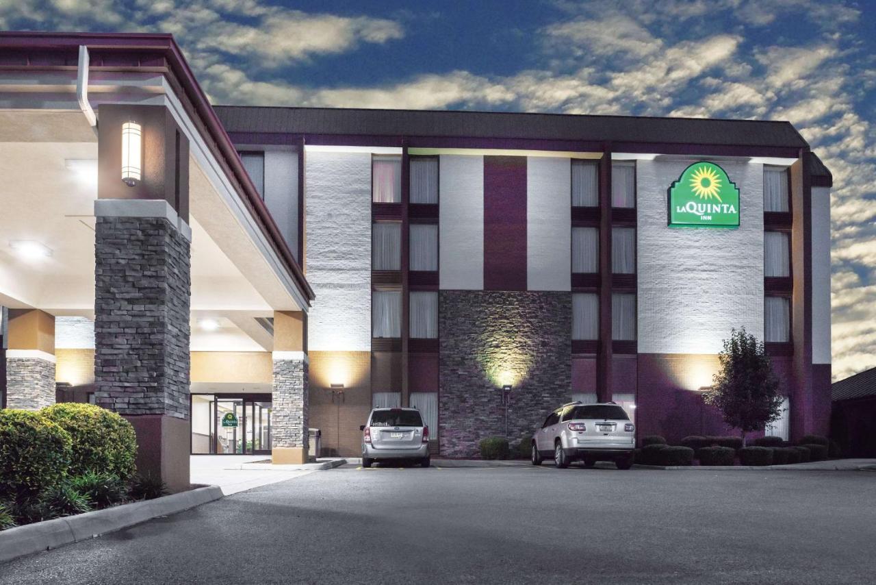 La Quinta Inn by Wyndham Wytheville Pet Policy