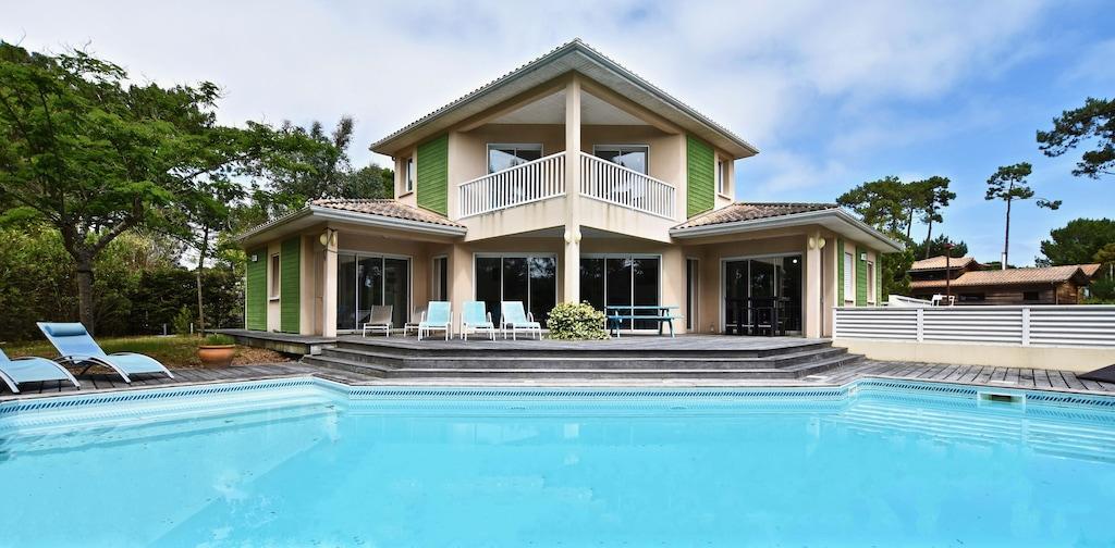 Pet Friendly Charming Villa with Heated Pool Near the Ocean