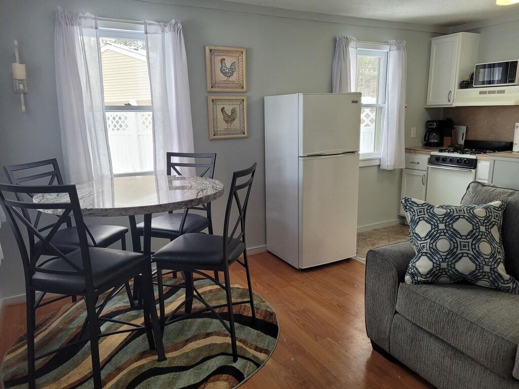 Castaways Cottage on Croton Pond 3 Pet Policy