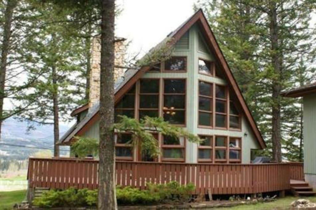 Pet Friendly Vacation Rentals In Fairmont Hot Springs Bc Bringfido