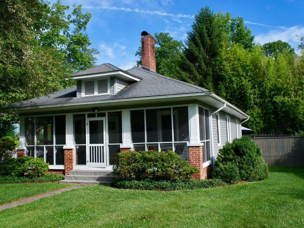 Cottage at Franklin Park Pet Policy