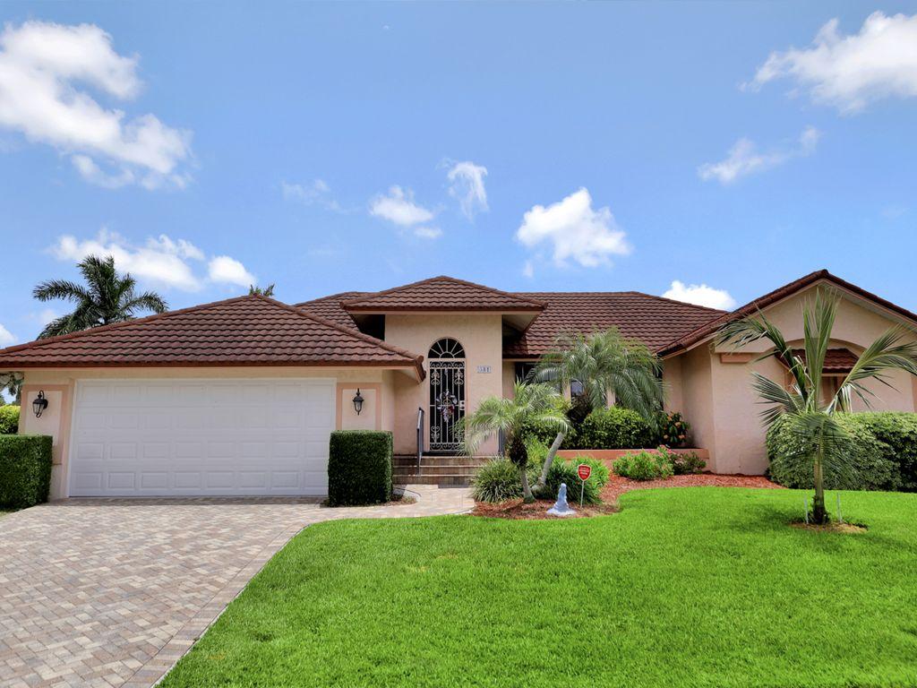 Pet Friendly Vacation Rentals In Marco Island Fl Bringfido