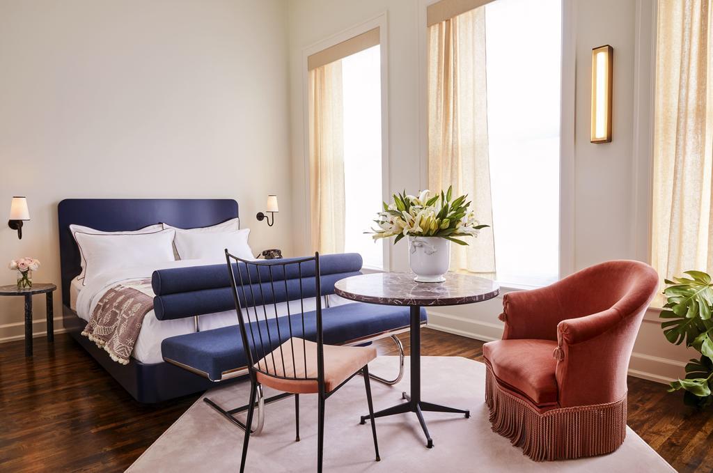 Pet Friendly Hotels In Detroit Mi Bringfido