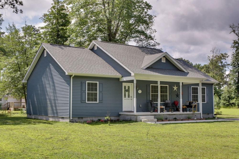 Ocean View Escape 4 Miles to Bethany Beach Pet Policy