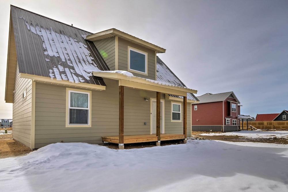 Gunnison Home by River Outside of Crested Butte Pet Policy
