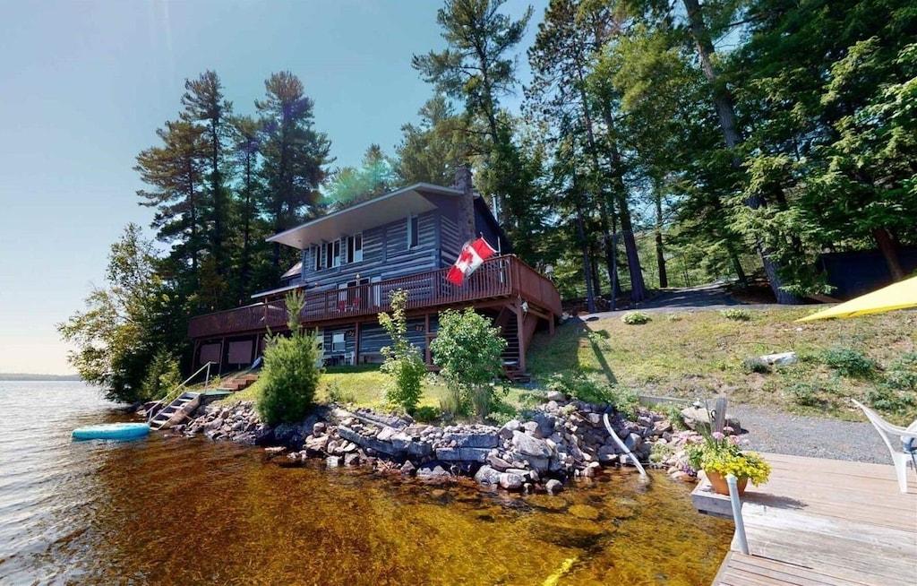 The Spruce Moose Lodge Pet Policy