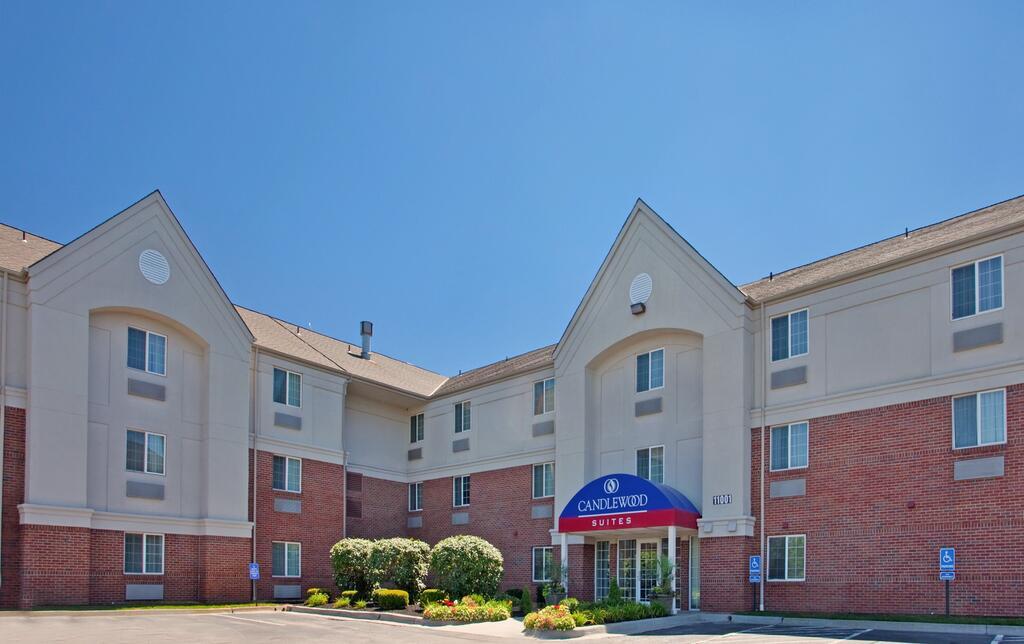 Pet Friendly Hotels In Overland Park Ks Bringfido