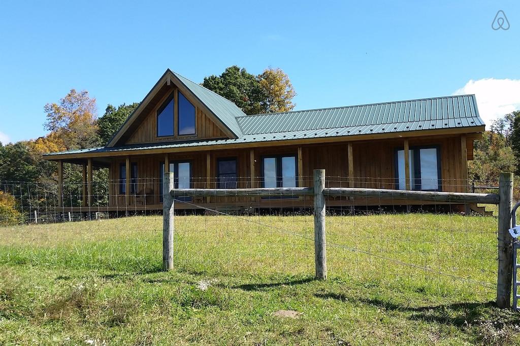 Atkins Airbnb Rentals Pet Policy