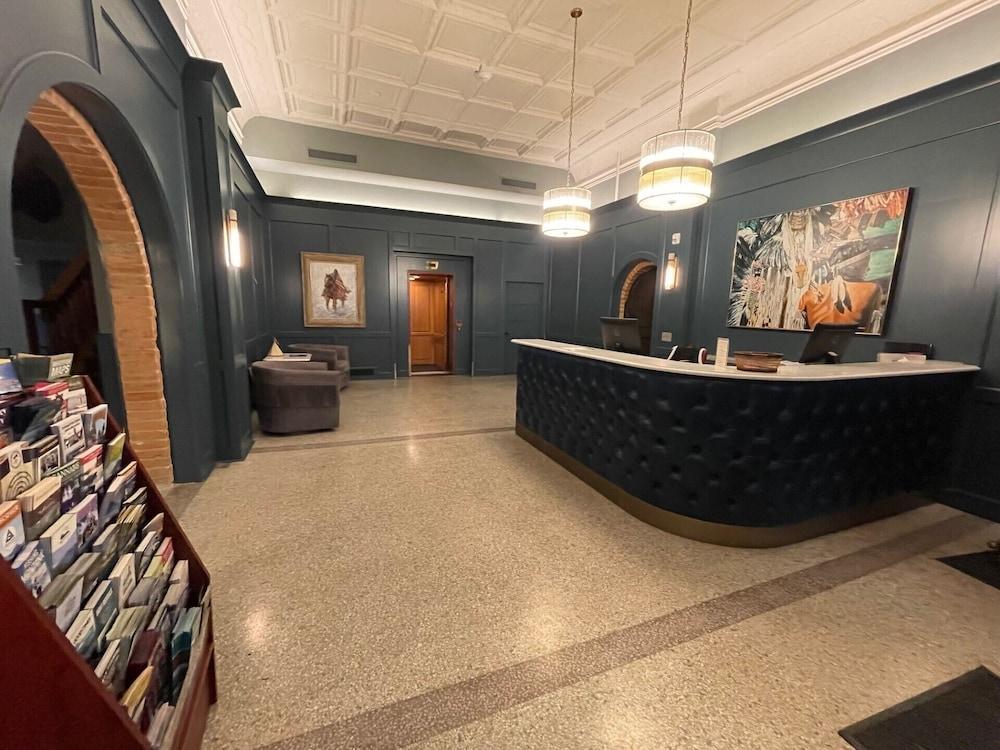 Kalispell Grand Hotel Pet Policy