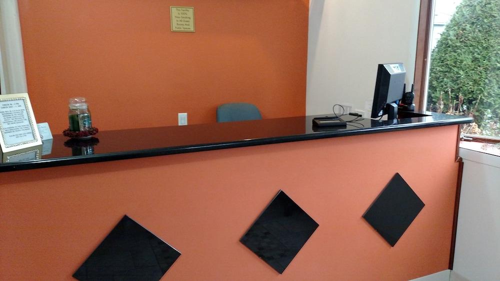 Cocoa Country Inn at Hershey Pet Policy