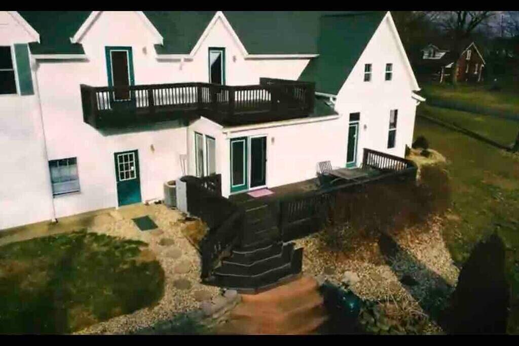 Greenwood Mansion Pet Policy