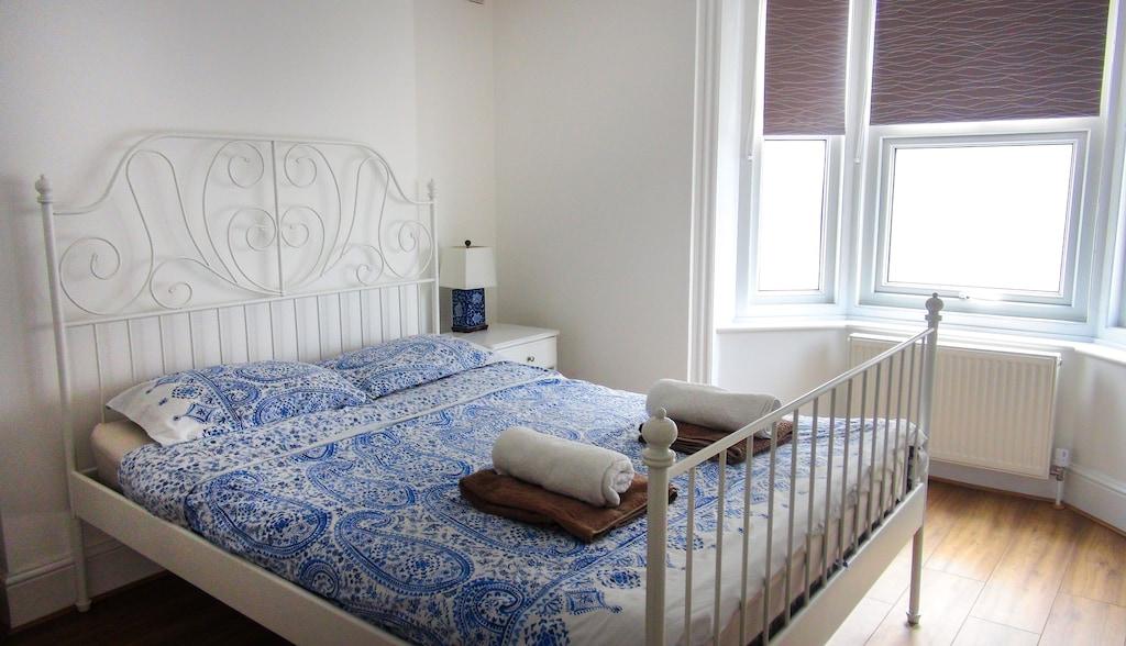 Cosy Central Canterbury Escape Pet Policy