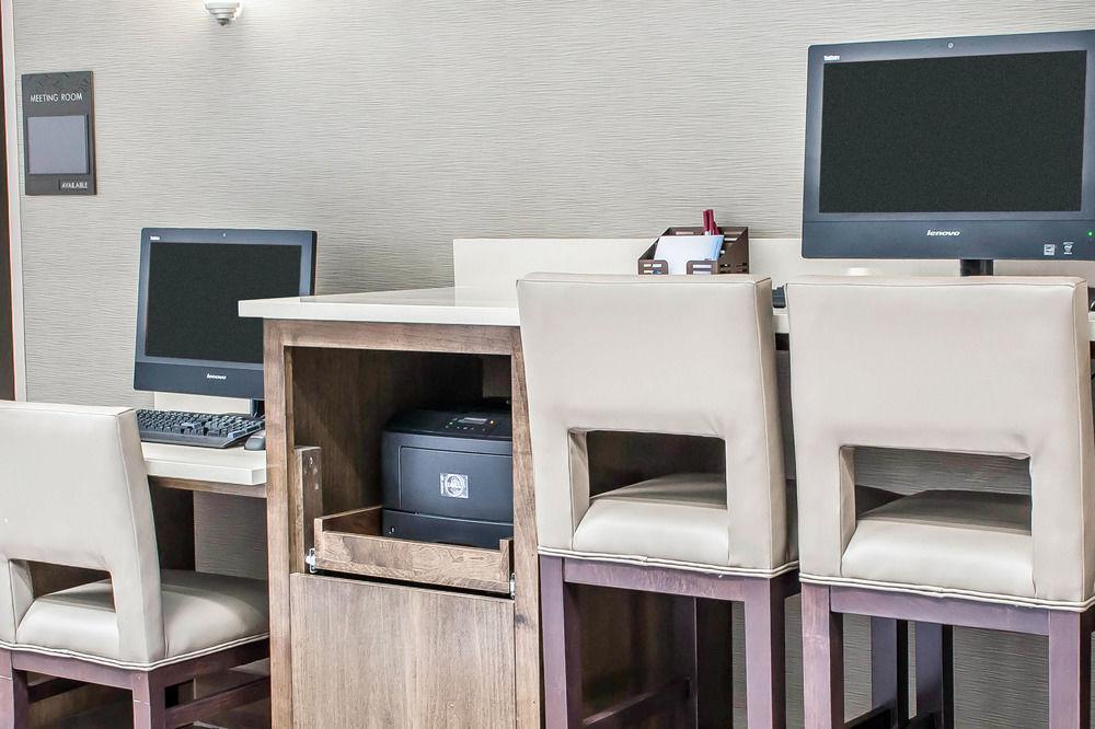 Comfort Suites Fredericksburg South Pet Policy