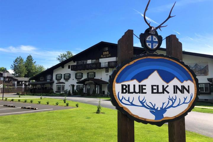 Pet Friendly Blue Elk Inn