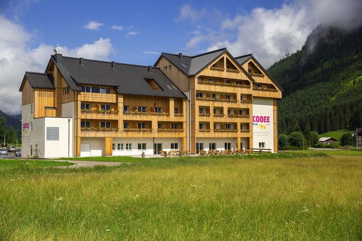 Pet Friendly COOEE Alpin Hotel Dachstein