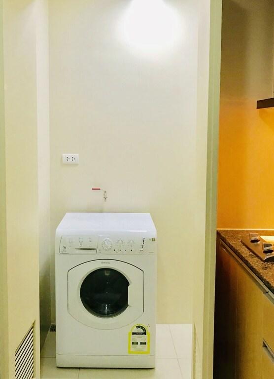 Condo for 4 at Uptown BGC Pet Policy