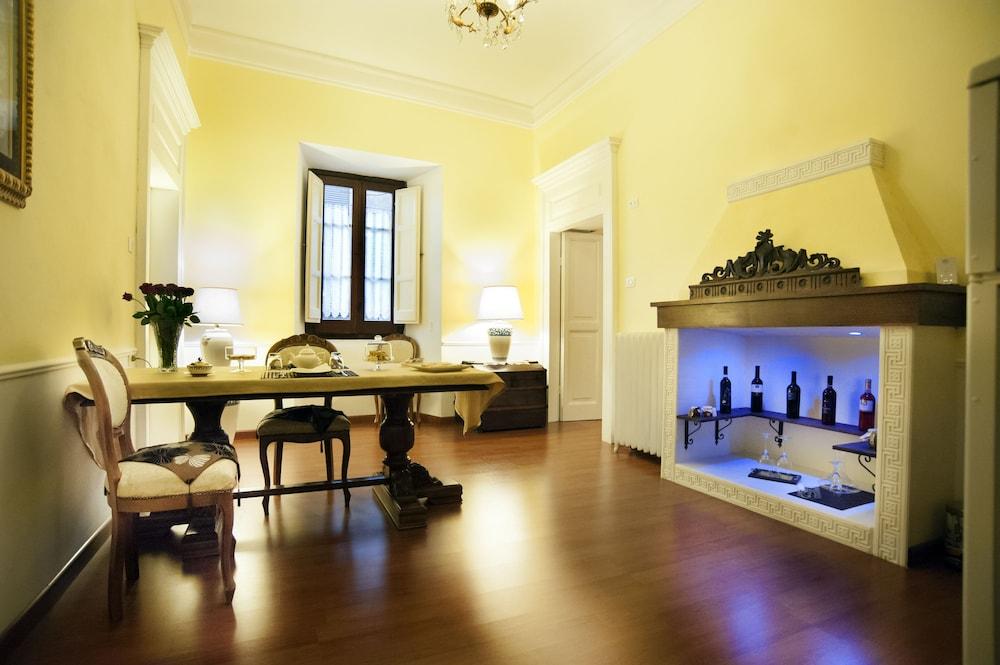 Pet Friendly Palazzo Salini Luxury B&B