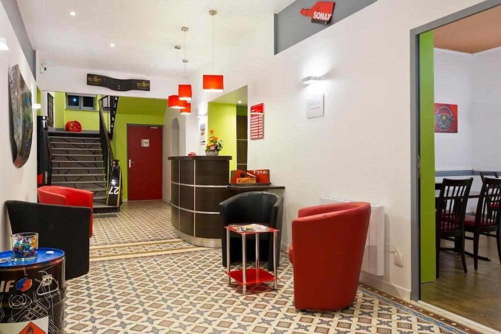 Pet Friendly Enzo Hotels Contrexeville by Kyriad Direct