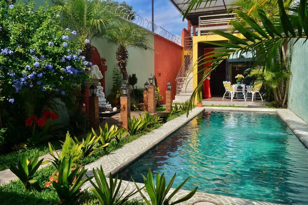 Pet Friendly Alotenango Airbnb Rentals