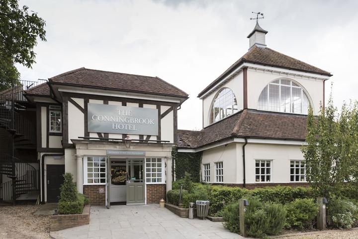 Pet Friendly The Conningbrook Hotel