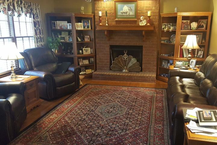 Pet Friendly Traditional Home on 2 Wooded Acres