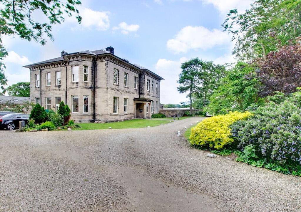 Taylors Beadnell House Apts Pet Policy