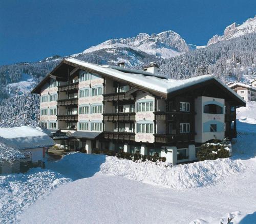Pet Friendly Alpen Hotel Corona