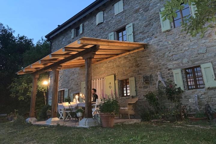 Pet Friendly An Old Stone House in the Heart of the Apennines