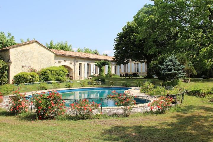 Pet Friendly Chartreuse in Margaux (Medoc-Gironde)