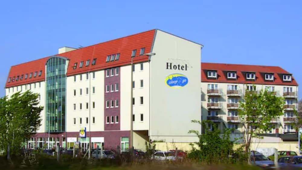 Pet Friendly Sleep & Go Hotel Magdeburg