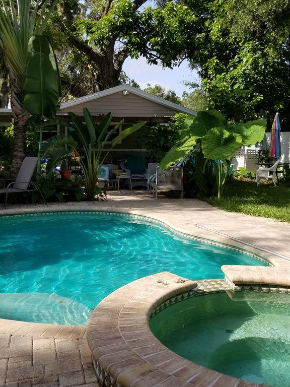 Ellie's Cottage Belleair Area Pet Policy