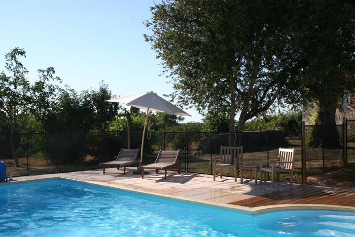 Pet Friendly French Country Gite with Pool
