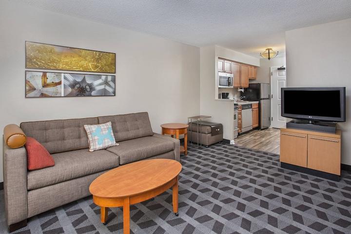 Pet Friendly TownePlace Suites by Marriott Knoxville Cedar Bluff