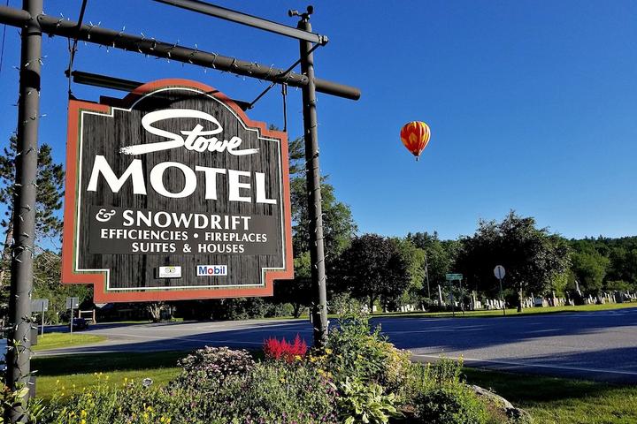 Pet Friendly Stowe Motel & Snowdrift