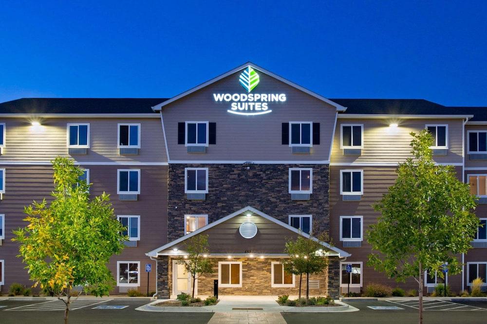WoodSpring Suites Grand Junction Pet Policy