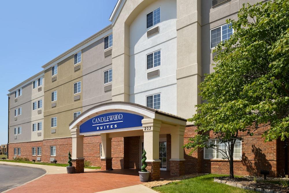 Pet Friendly Candlewood Suites Bloomington an IHG Hotel