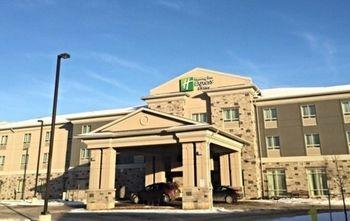 Pet Friendly Hotels In Thunder Bay On Bringfido