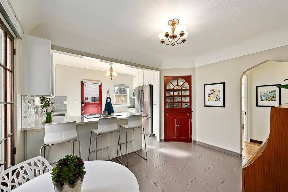 Picture of a vrbo in Boise that welcomes dogs.
